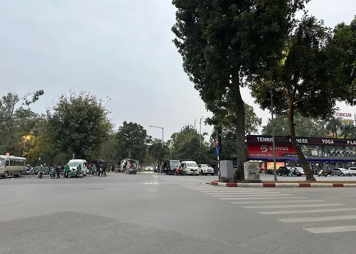 Nha Nghi 14 Nguyen Quyen