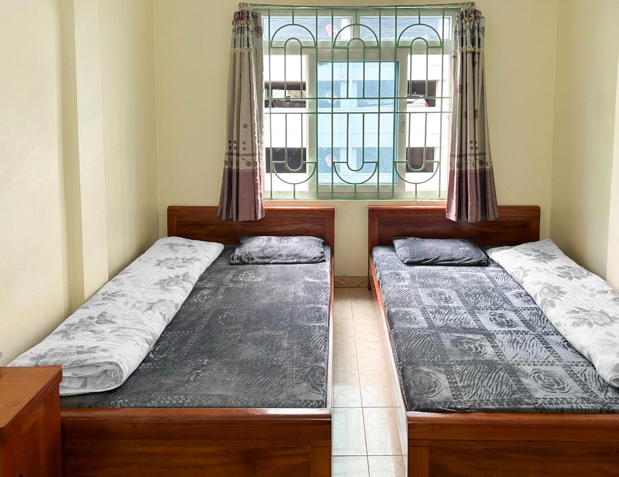 Nha Nghi 14 Nguyen Quyen Homestay Hanoi